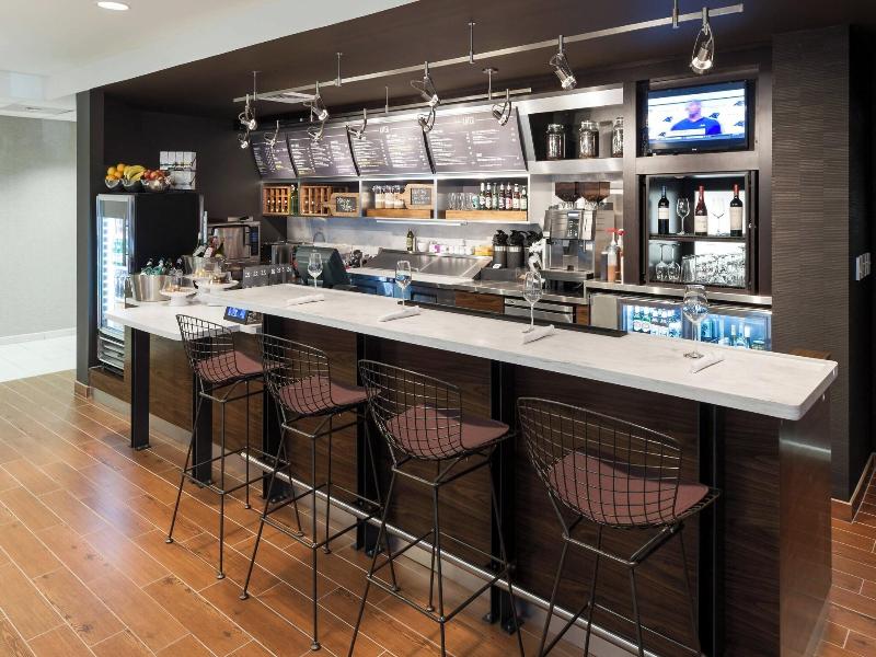 Courtyard By Marriott Hattiesburg