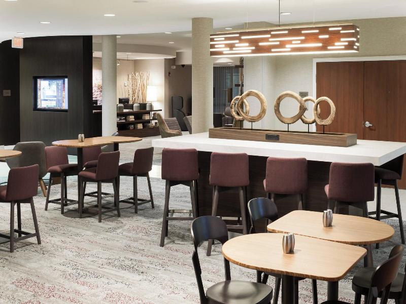 Courtyard By Marriott Hattiesburg