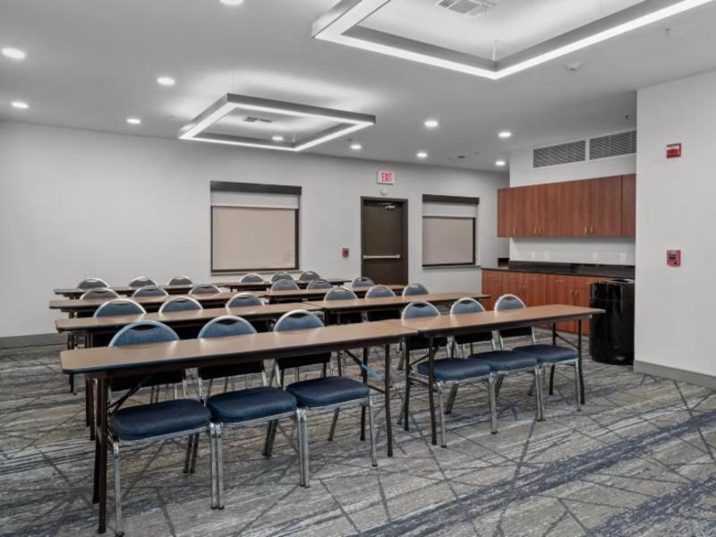 Holiday Inn Express Crockett image