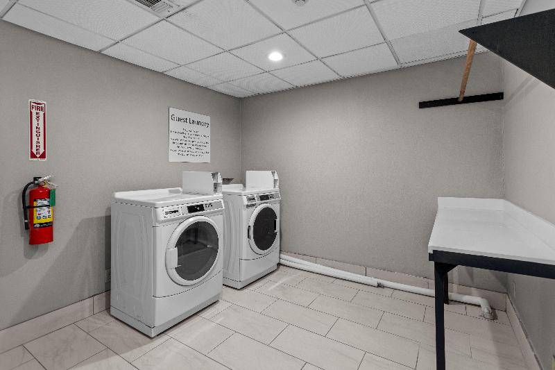 Holiday Inn Express Crockett image