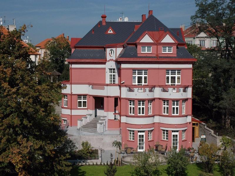 Villa image