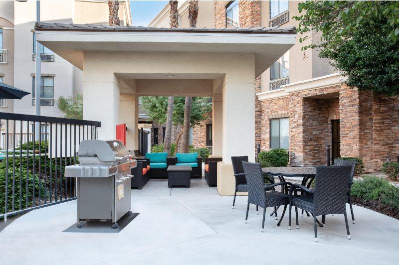 Staybridge Suites Phoenix-Glendale image