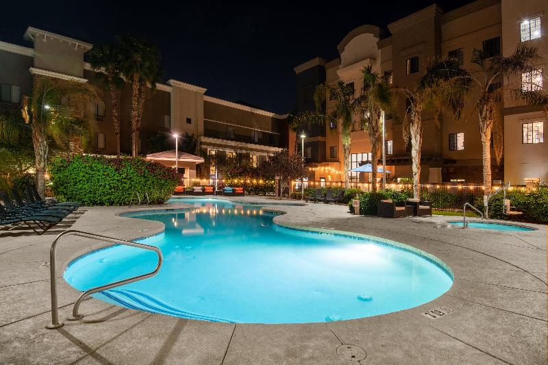 Staybridge Suites Phoenix-Glendale image