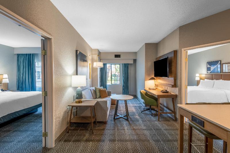 Staybridge Suites Phoenix-Glendale image