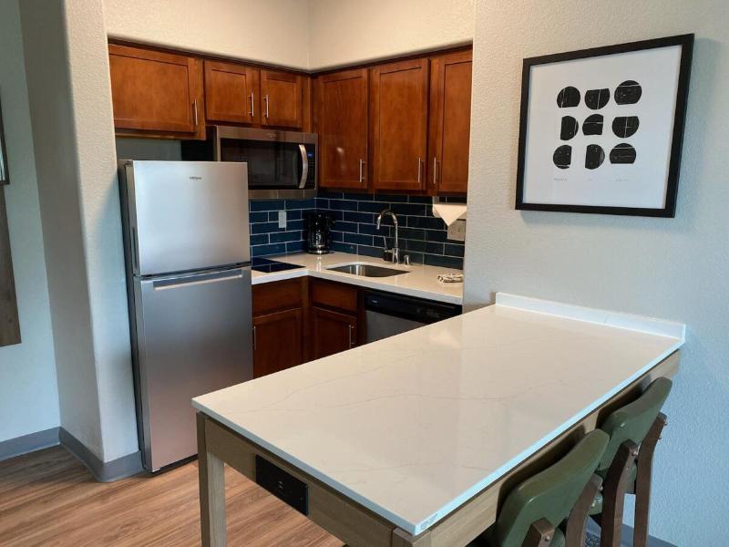 Staybridge Suites Phoenix-Glendale image