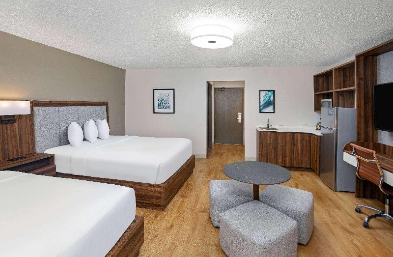 Wingate By Wyndham Hattiesburg image