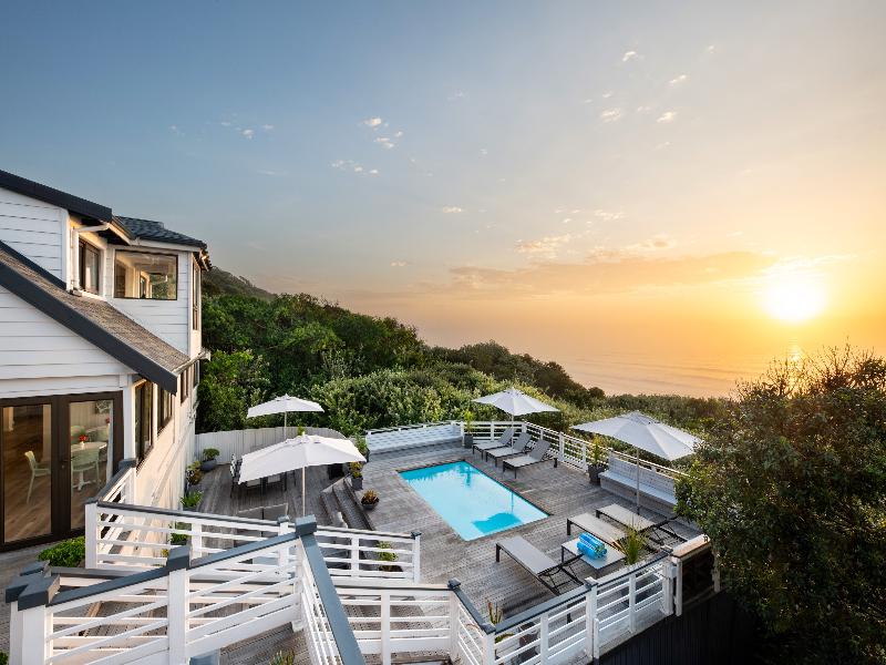 Prana Lodge — general view