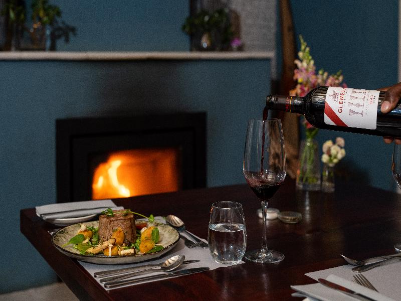 Prana Lodge — restaurant