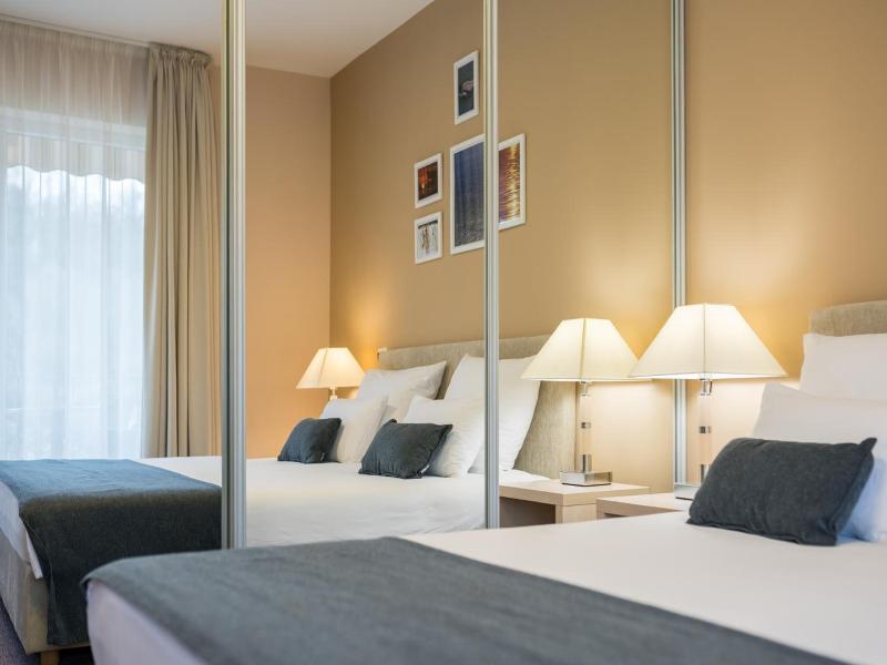 Hotel Zlatna Vala image