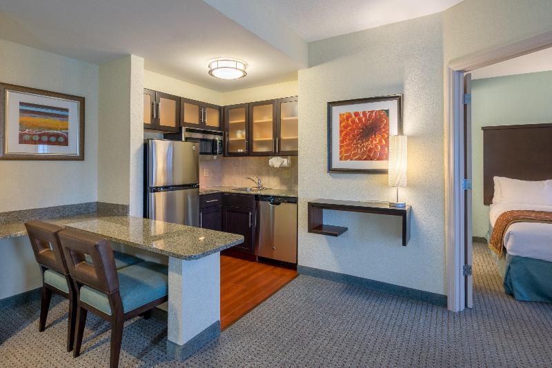 Staybridge Suites Wilmington - Brandywine Valley image