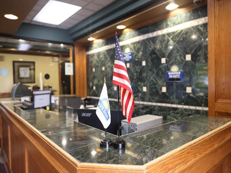 Days Inn By Wyndham Pittsburgh image