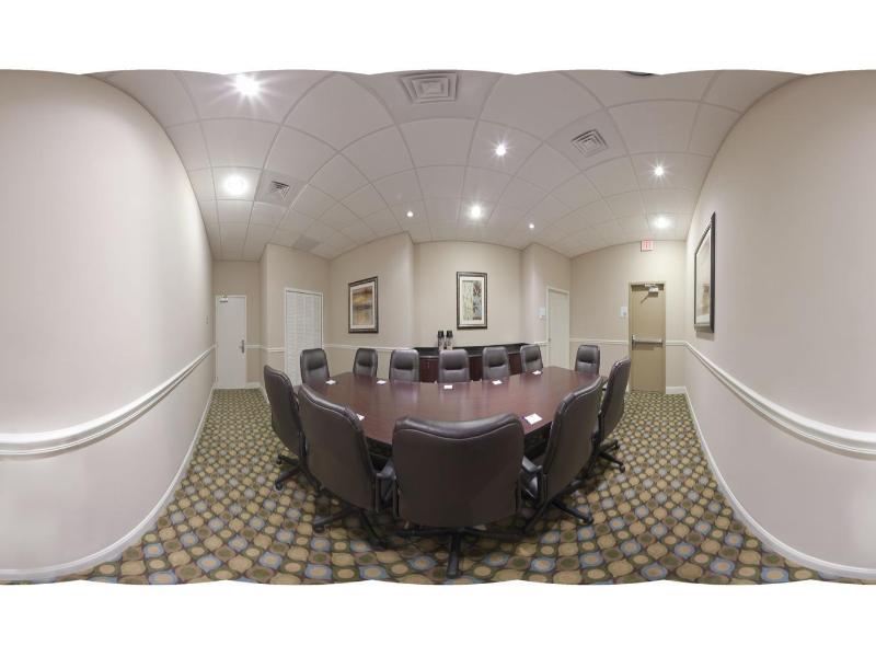 Holiday Inn Express & Suites Palatka Northwest IHG image