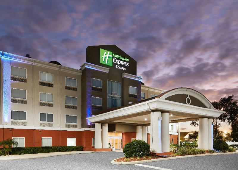 Holiday Inn Express & Suites Palatka Northwest IHG image