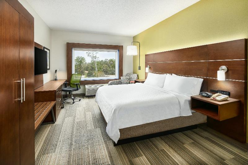 Holiday Inn Express & Suites Palatka Northwest IHG image