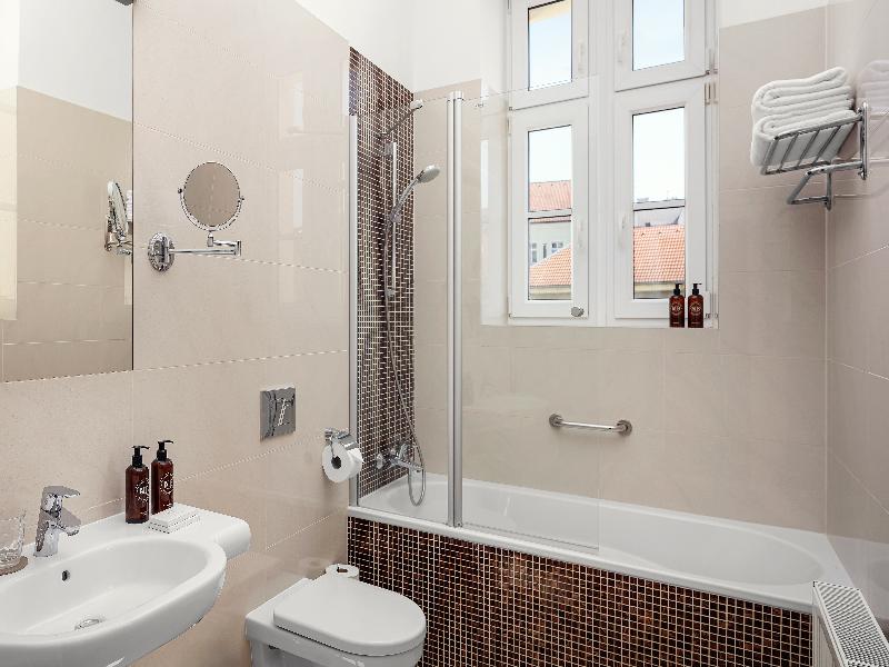 Harvey Spa Hotel image