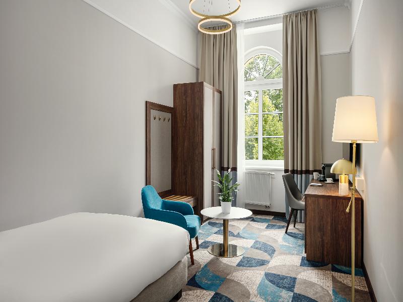Harvey Spa Hotel image