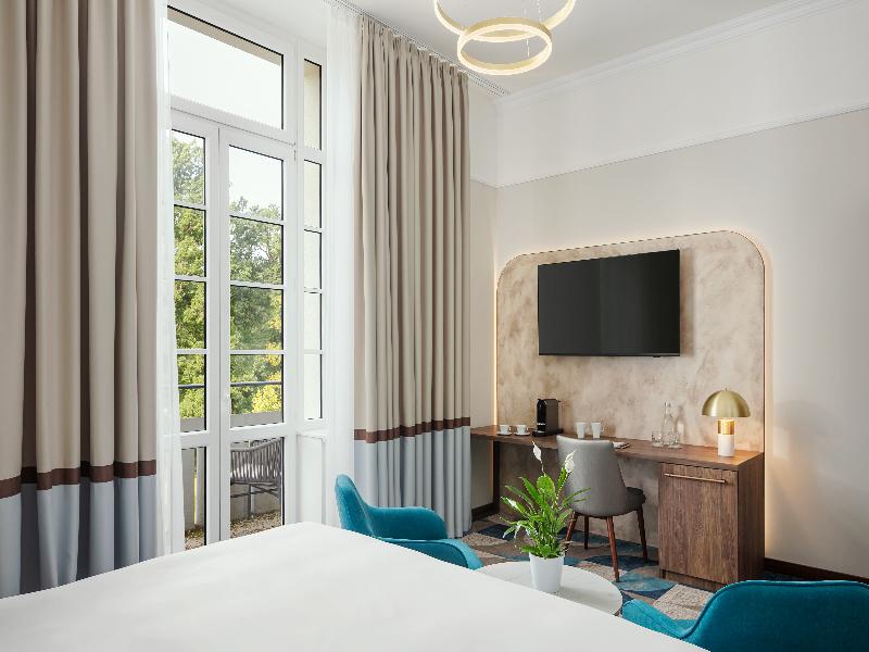 Harvey Spa Hotel image