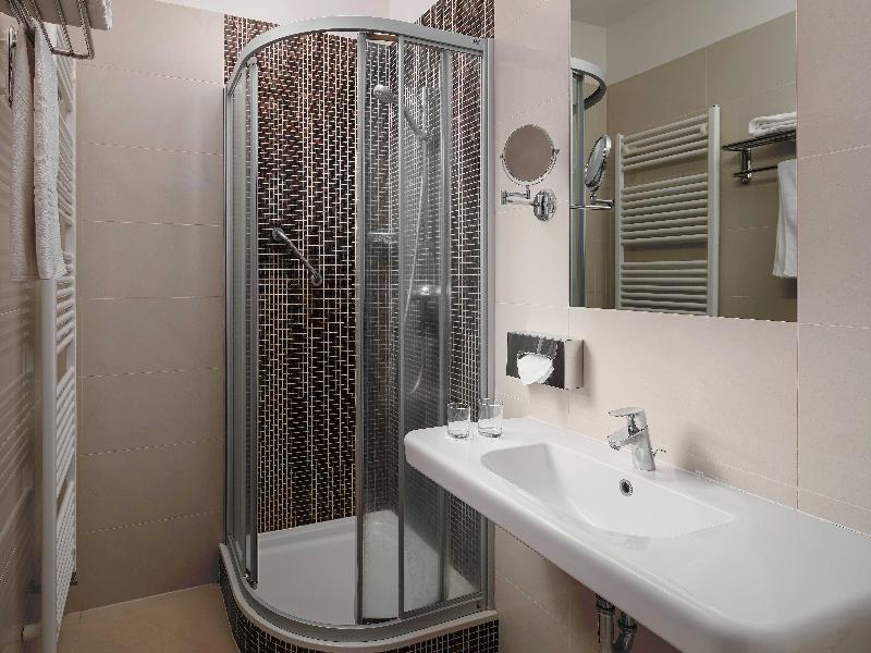 Harvey Spa Hotel image