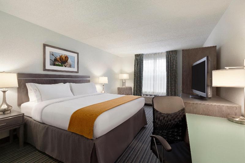 Holiday Inn Express Williamsburg North image
