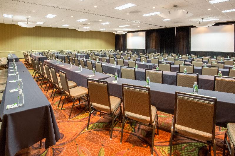 Holiday Inn Portland-Airport (I-205) By IHG image