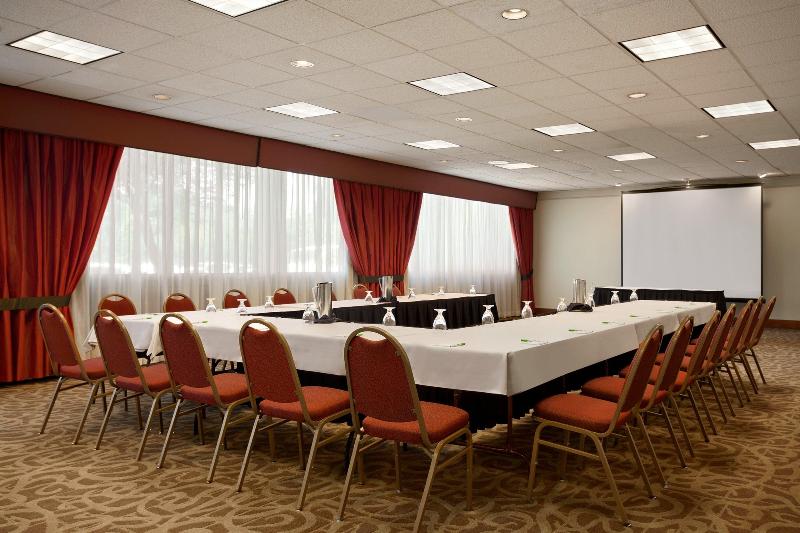 Holiday Inn Portland-Airport (I-205) By IHG image