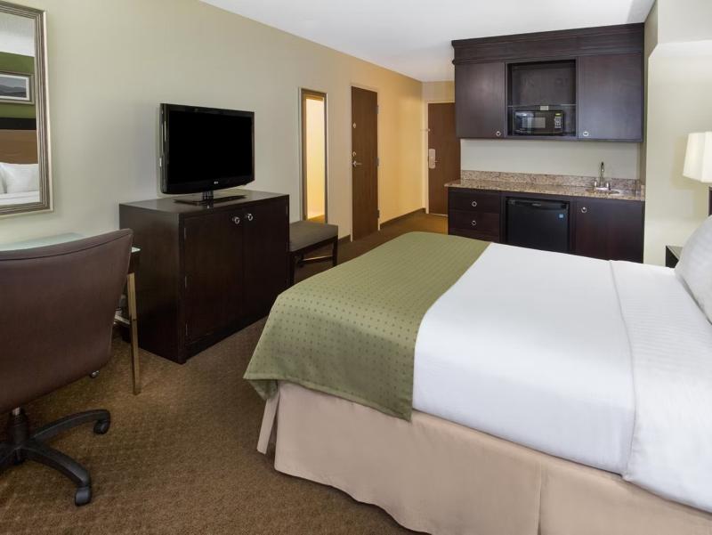Holiday Inn Portland-Airport (I-205) By IHG image