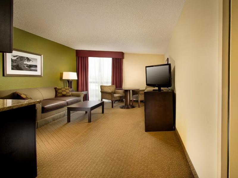 Holiday Inn Portland-Airport (I-205) By IHG image