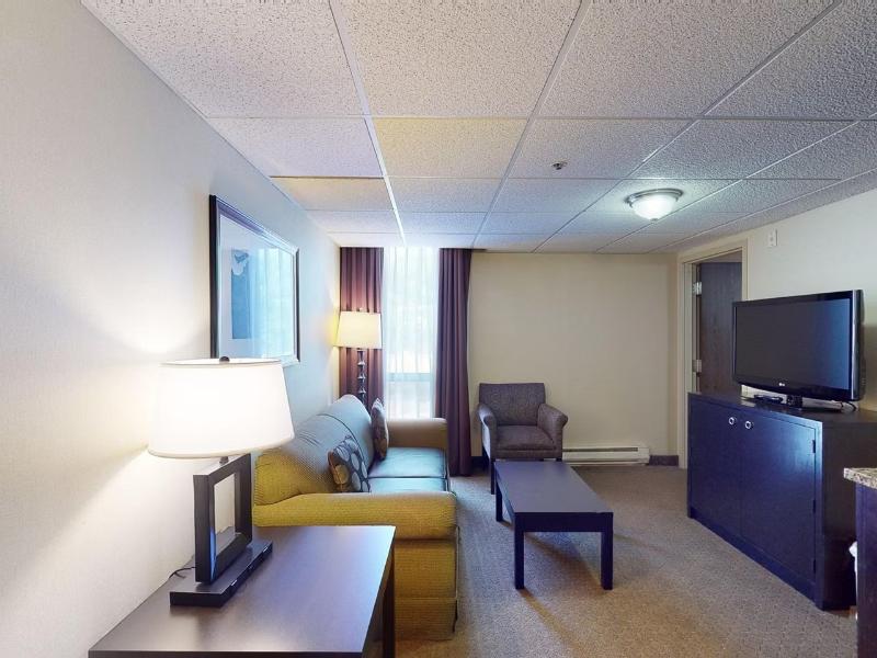 Holiday Inn Portland-Airport (I-205) By IHG image