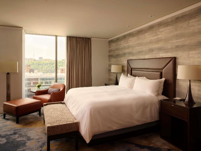 Fairmont Pittsburgh image
