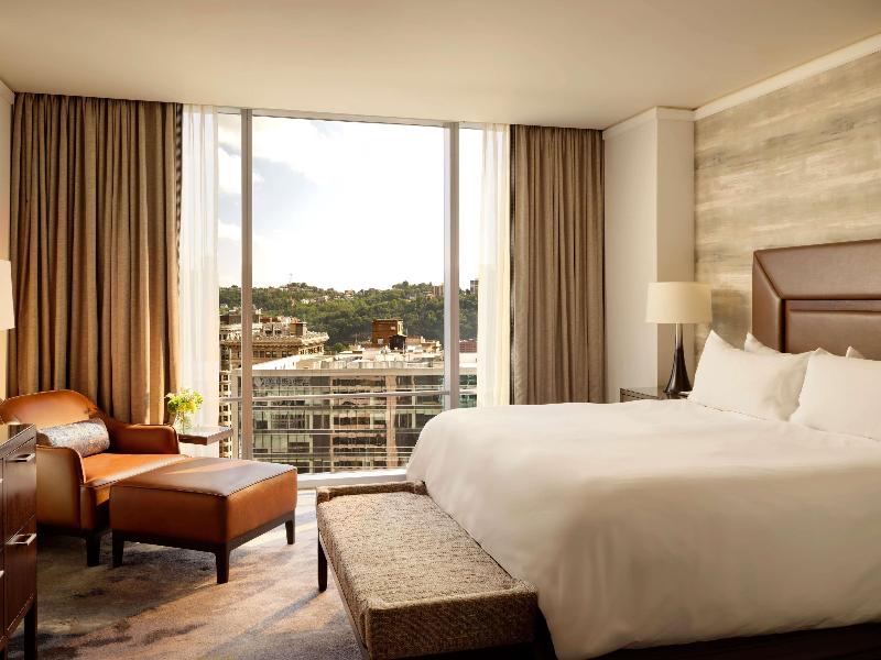 Fairmont Pittsburgh image