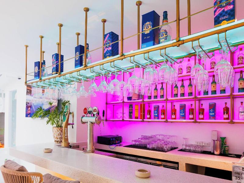Bay Breeze Hotel Pattaya image