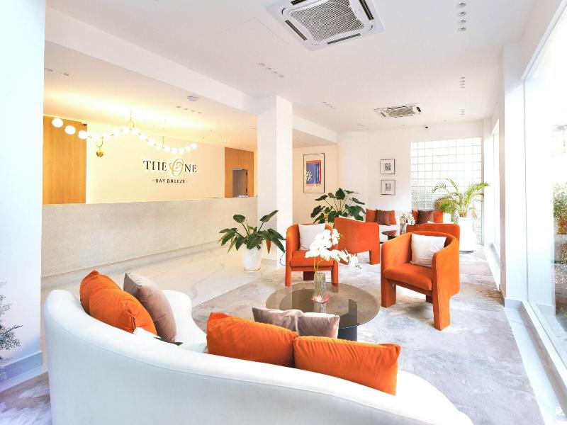 Bay Breeze Hotel Pattaya image