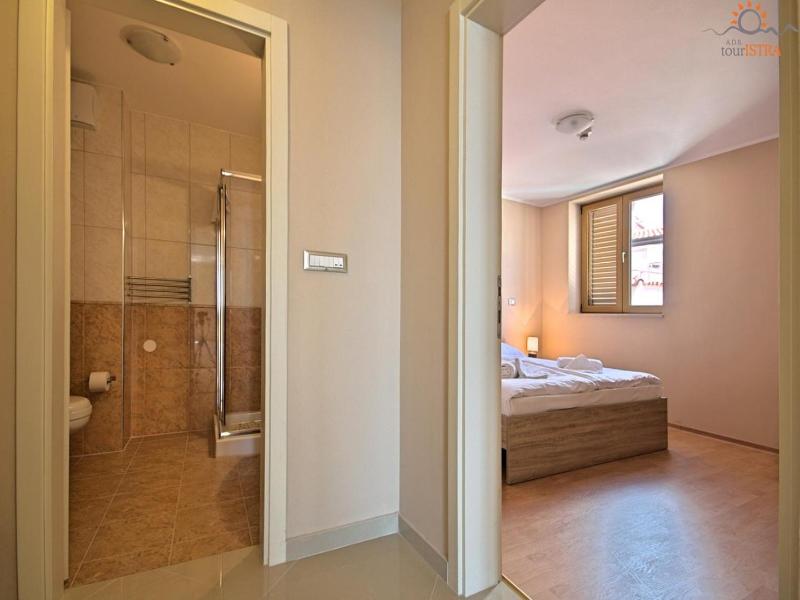 Rotonda image