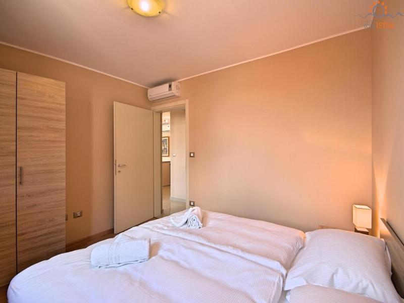 Rotonda image