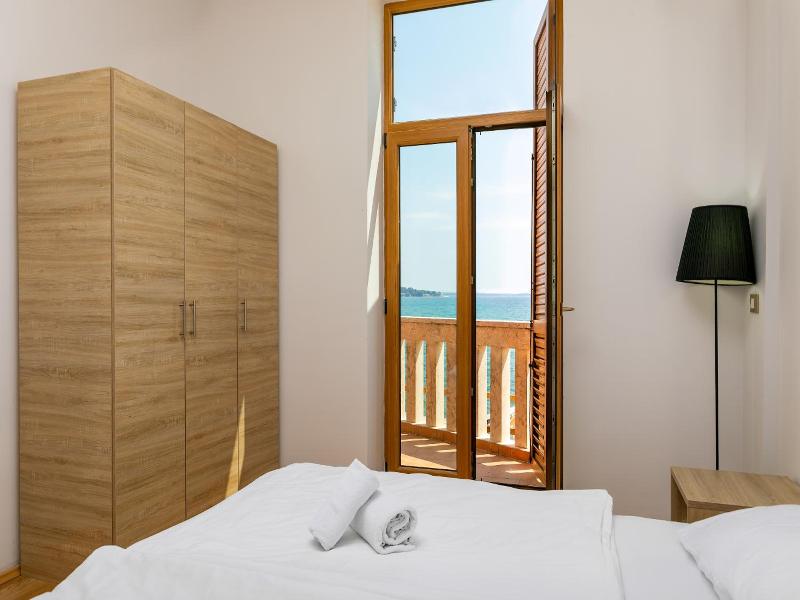 Rotonda image