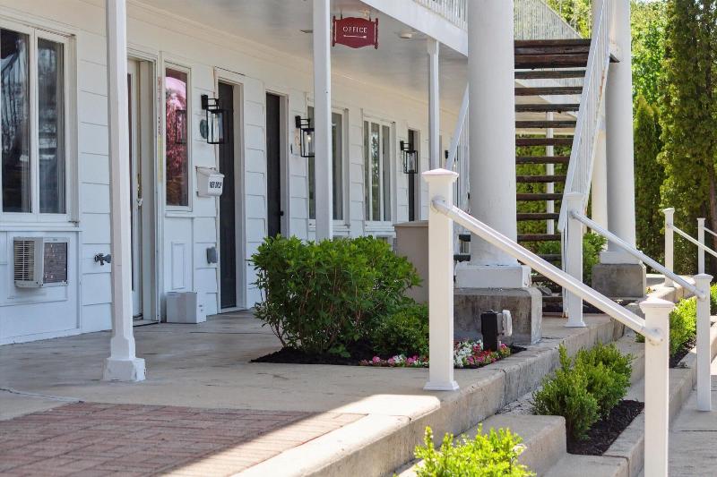 Bay Inn of Petoskey