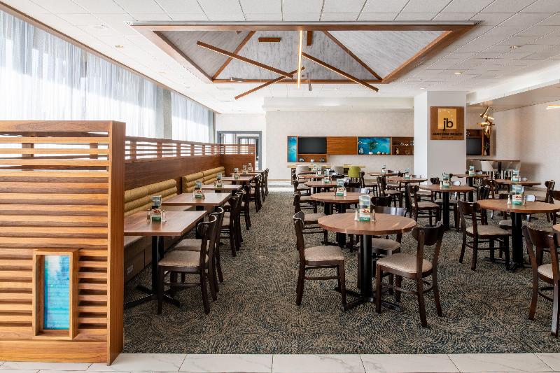 Holiday Inn Portland - Columbia Riverfront By IHG image
