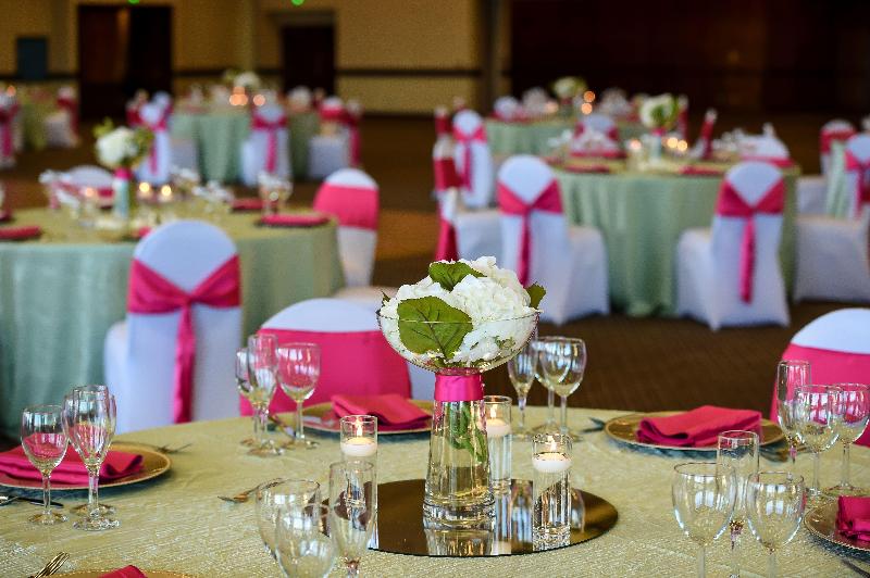 Holiday Inn Portland - Columbia Riverfront By IHG image