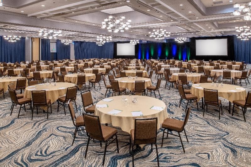 Holiday Inn Portland - Columbia Riverfront By IHG image