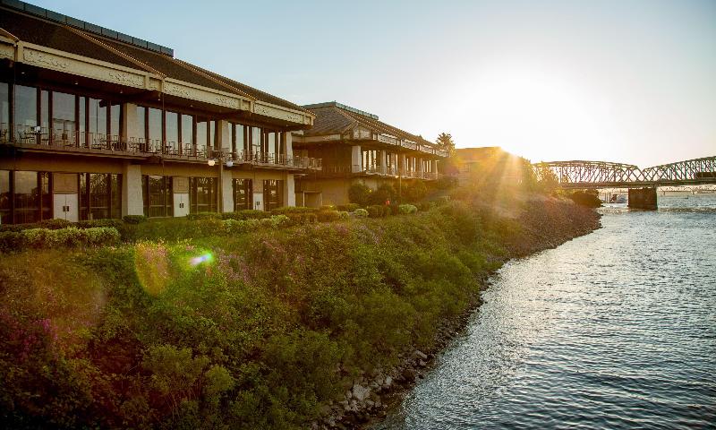 Holiday Inn Portland - Columbia Riverfront By IHG image