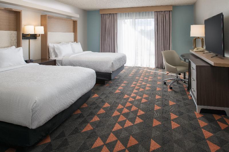 Holiday Inn Portland - Columbia Riverfront By IHG image