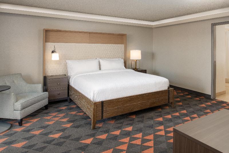 Holiday Inn Portland - Columbia Riverfront By IHG image