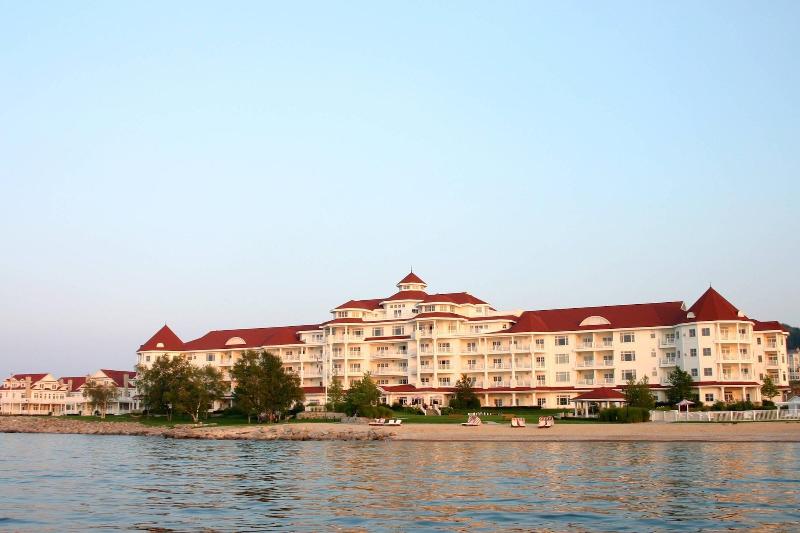 Renaissance Golf Resort - The Inn At Bay Harbor image