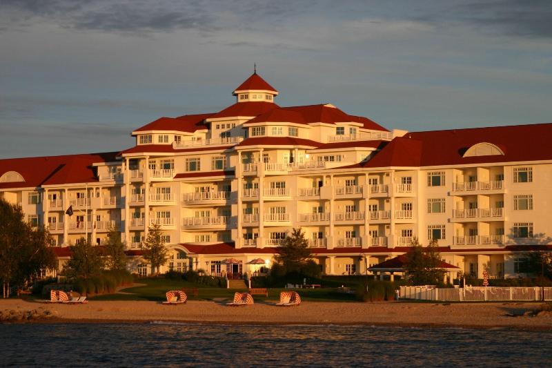 Renaissance Golf Resort - The Inn At Bay Harbor image
