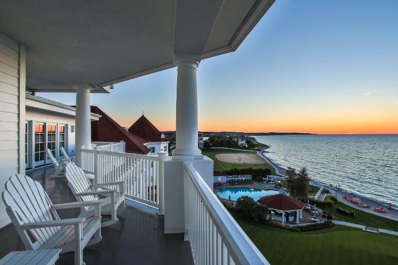 Renaissance Golf Resort - The Inn At Bay Harbor image