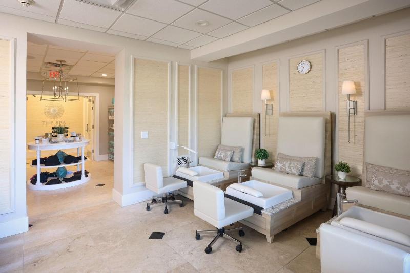 Renaissance Golf Resort - The Inn At Bay Harbor image