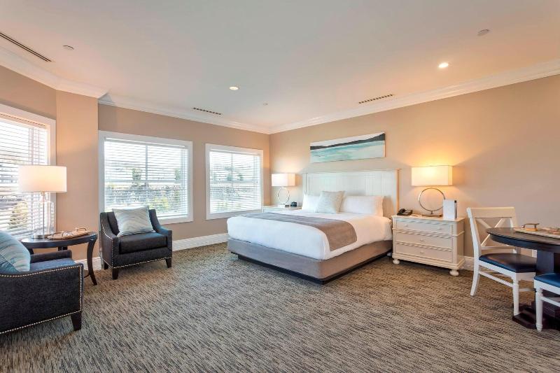 Renaissance Golf Resort - The Inn At Bay Harbor image