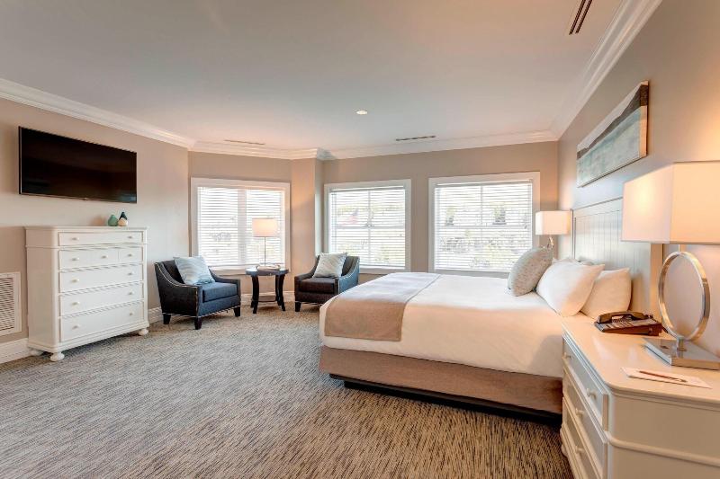Renaissance Golf Resort - The Inn At Bay Harbor image