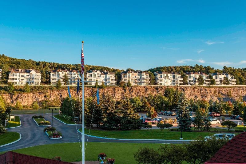 Renaissance Golf Resort - The Inn At Bay Harbor image