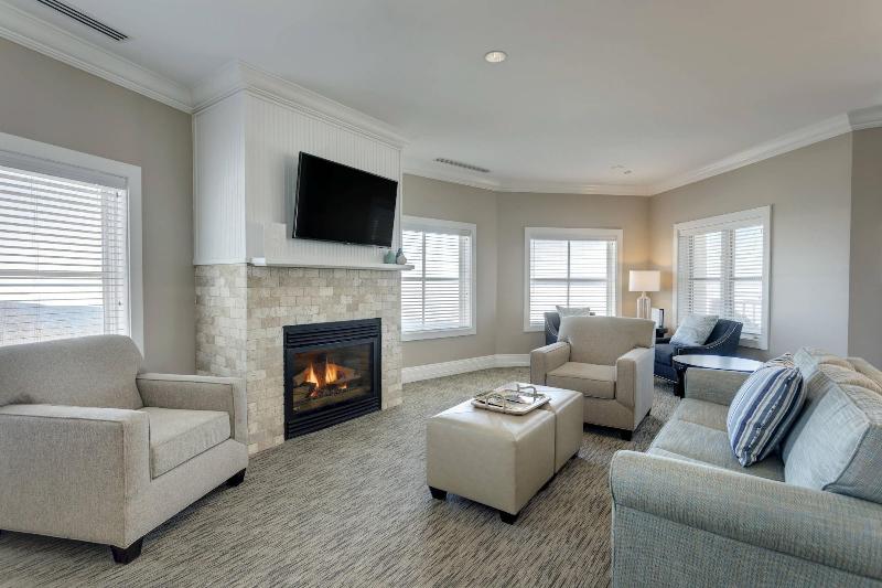 Renaissance Golf Resort - The Inn At Bay Harbor image